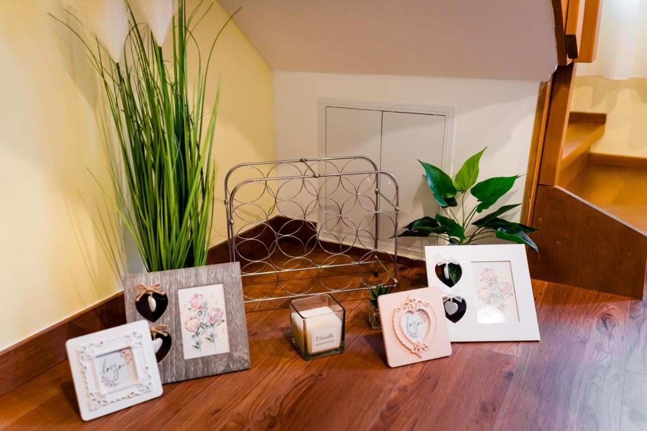 Galeria Grafit Apartments Sibiu Luaran gambar
