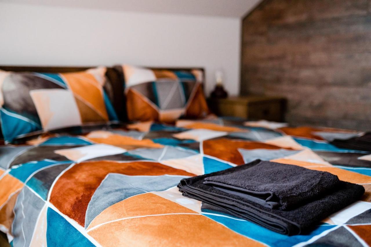 Galeria Grafit Apartments Sibiu Luaran gambar