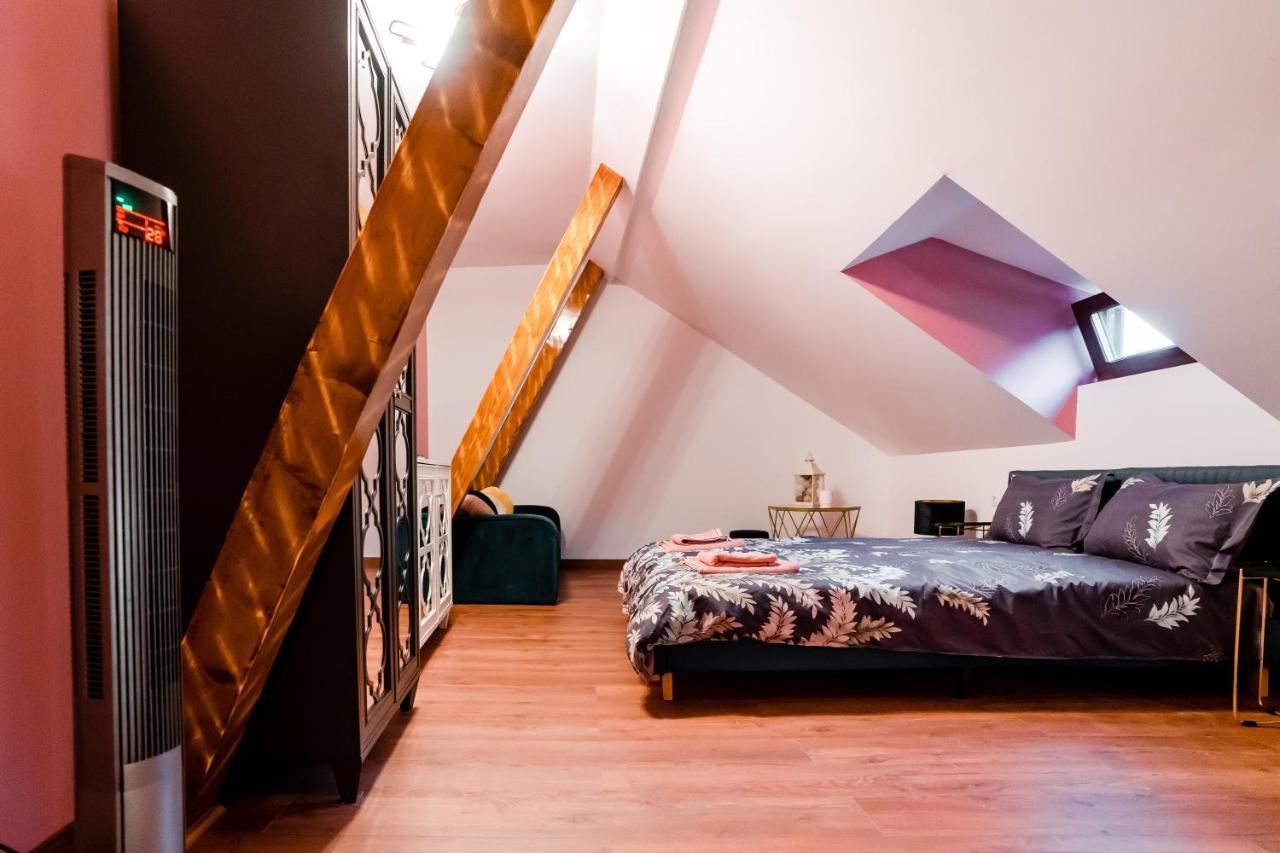 Galeria Grafit Apartments Sibiu Luaran gambar